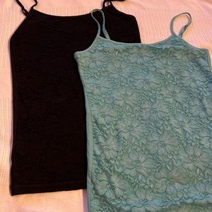 2 black and teal camis